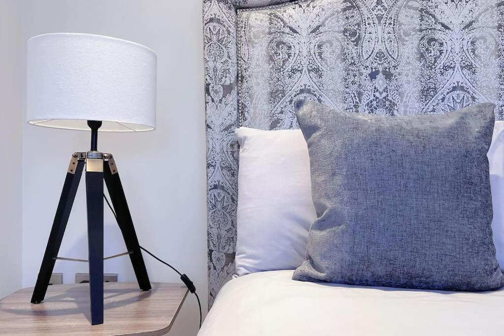 No6, Luxury Townhouse Near Bicester Village Luaran gambar